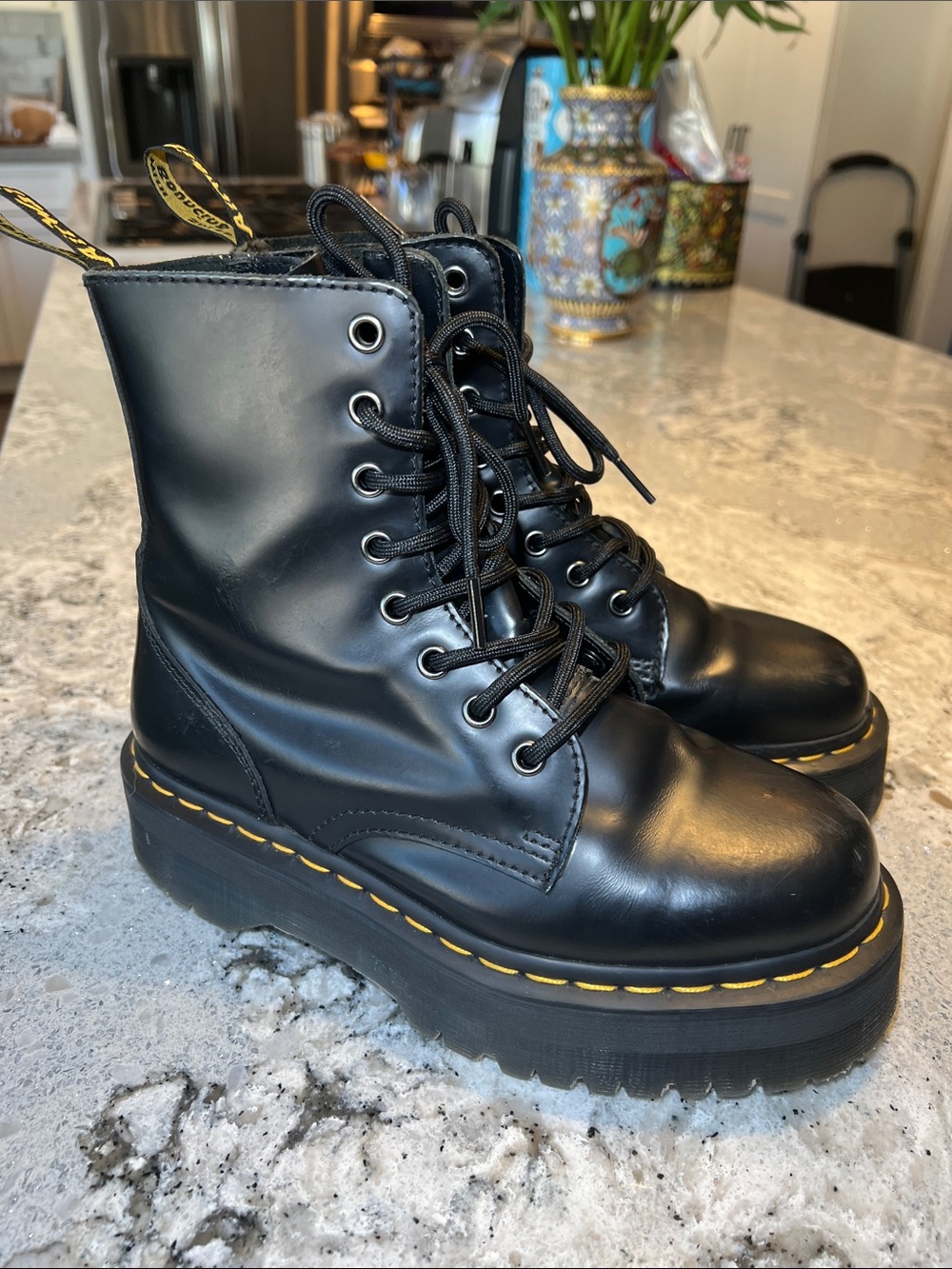 Dr. Martens Jadon Smooth Leather Platform Boots EU 38 Like New